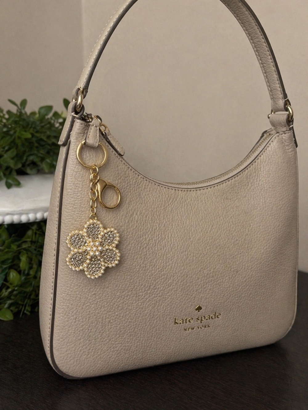 Blossom Gold Floral Keychain/ Bag Charm - Picture 1 of 4